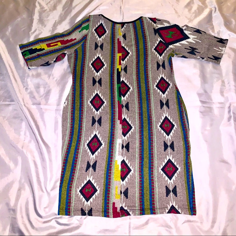 Sweater Dress Tribal (Plus Size) - Picture 2 of 7